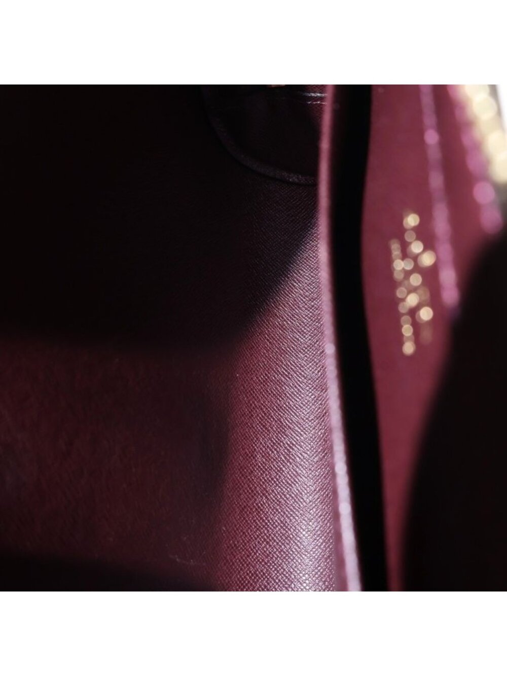 Louis Vuitton Taiga Baikal Grizzly Clutch - Picture 4 of 6